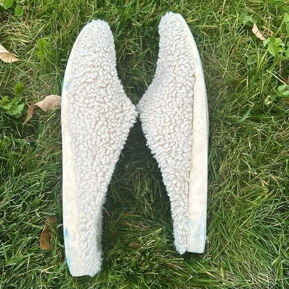 EVERLANE Renew Teddy Slippers - Picture 6 of 7